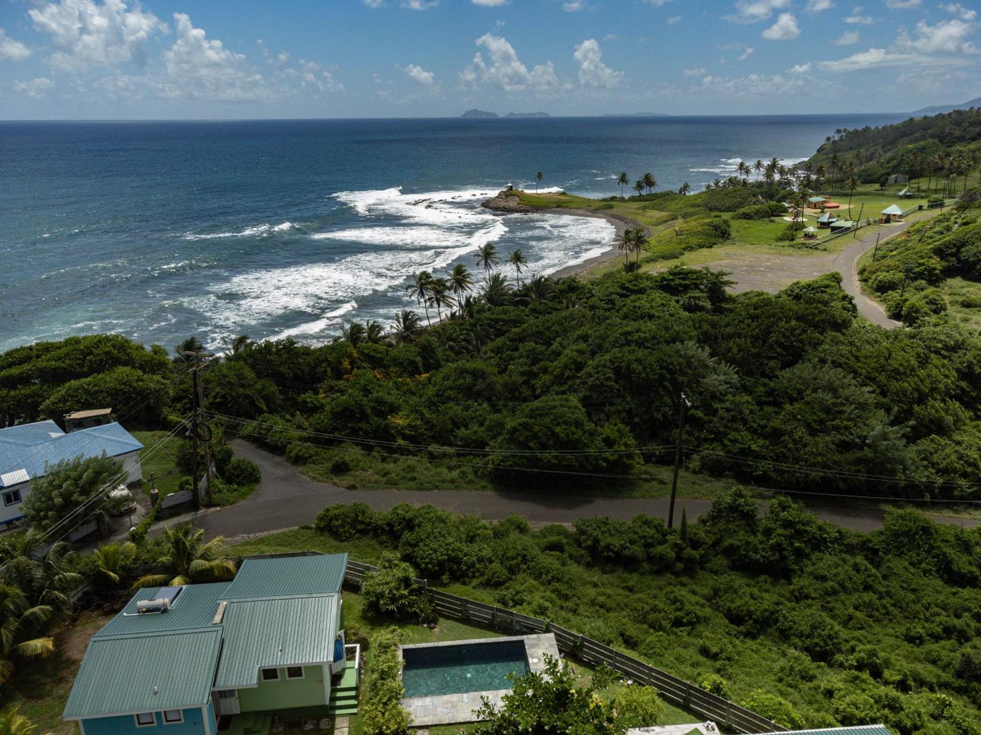 Studio Blu At Waves Villa Guesthouse Brighton Village ภายนอก รูปภาพ