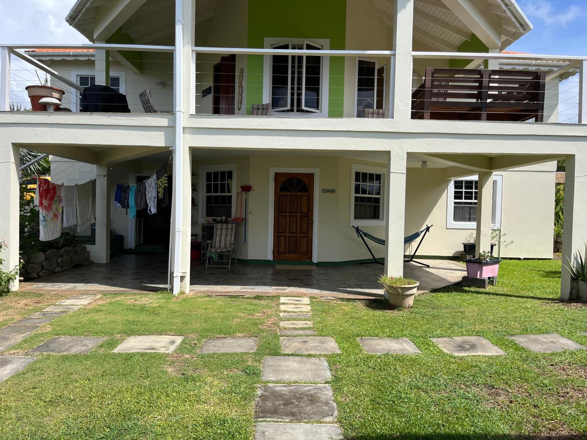 Studio Blu At Waves Villa Guesthouse Brighton Village ภายนอก รูปภาพ